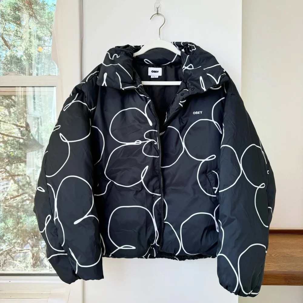 New OBEY Persona Puffer Jacket Abstract Print Black White